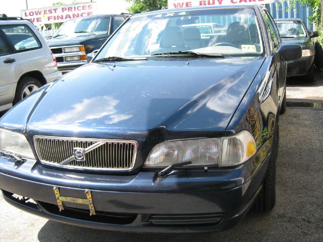 1999 Volvo S70 ST VERY LOW Miles