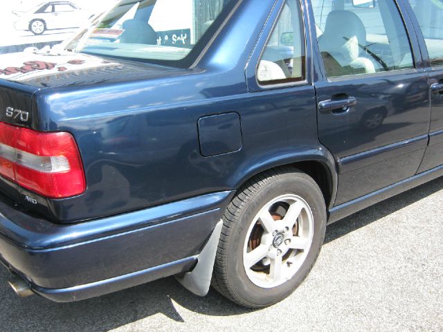 1999 Volvo S70 ST VERY LOW Miles