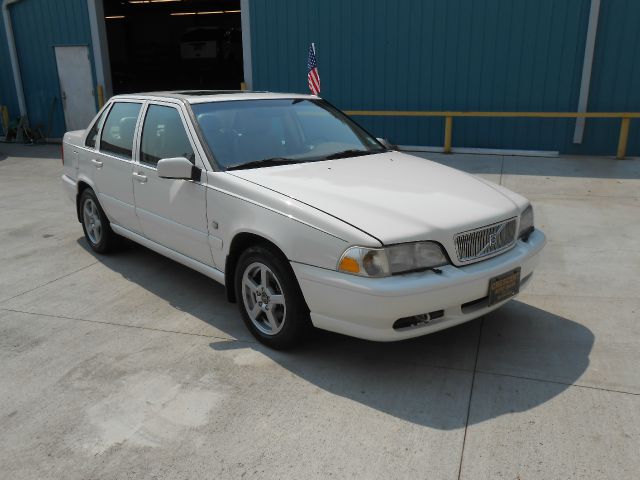 1999 Volvo S70 ST VERY LOW Miles