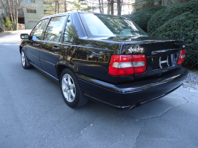 2000 Volvo S70 X