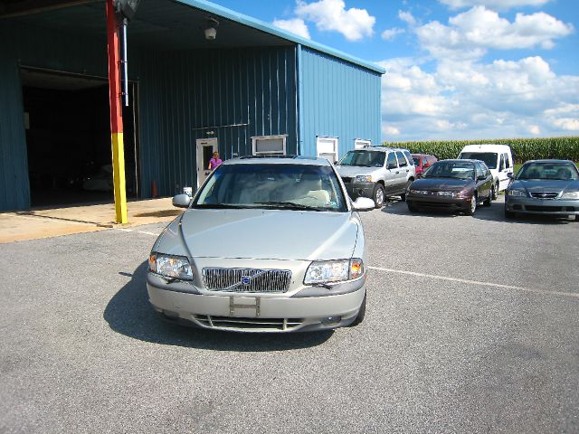 2000 Volvo S80 4X4 - ONE Owner