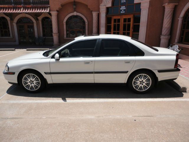 2000 Volvo S80 4X4 - ONE Owner