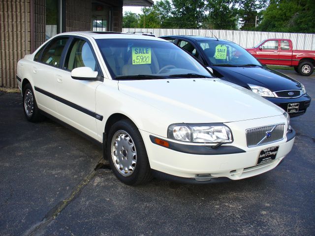 2000 Volvo S80 4X4 - ONE Owner