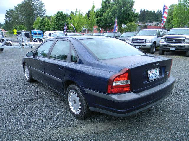 2000 Volvo S80 4X4 - ONE Owner