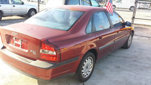 2000 Volvo S80 4X4 - ONE Owner