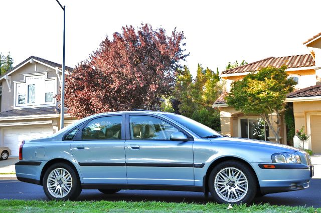 2000 Volvo S80 4X4 - ONE Owner