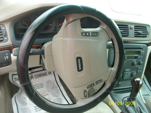 2001 Volvo S80 Unknown