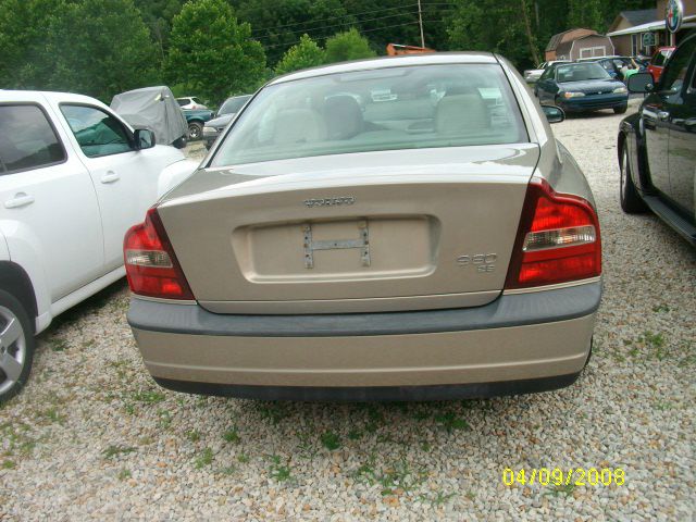 2001 Volvo S80 Unknown