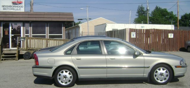 2001 Volvo S80 4X4 - ONE Owner