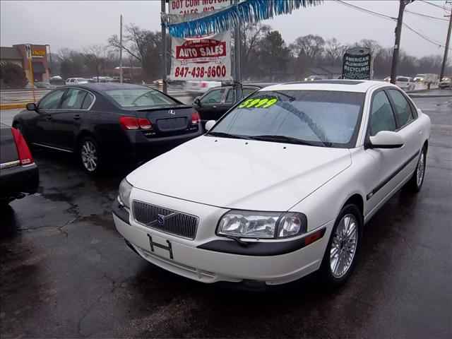 2001 Volvo S80 LE 4x4 SUV