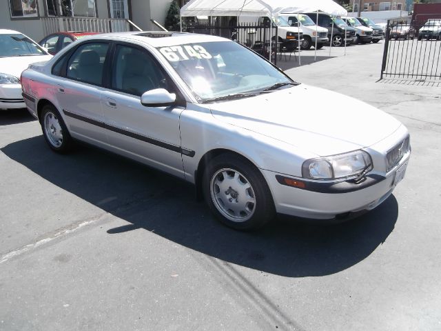 2001 Volvo S80 4X4 - ONE Owner