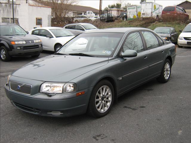 2001 Volvo S80 4X4 - ONE Owner