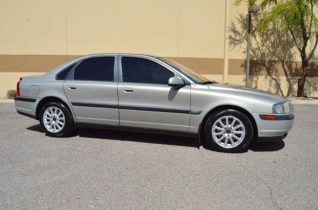 2001 Volvo S80 4X4 - ONE Owner