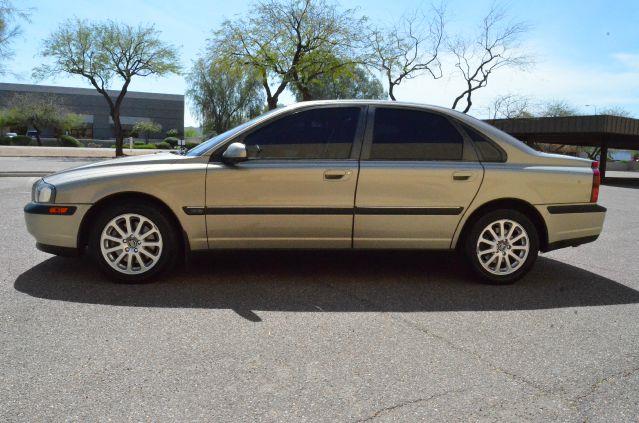 2001 Volvo S80 4X4 - ONE Owner