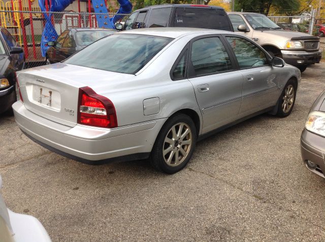 2002 Volvo S80 4X4 - ONE Owner