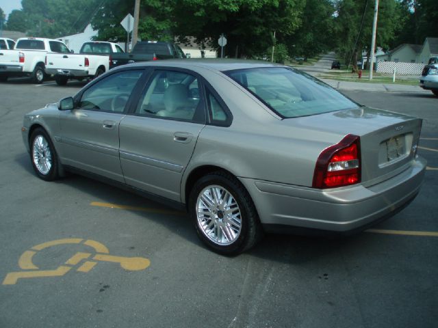 2002 Volvo S80 4X4 - ONE Owner