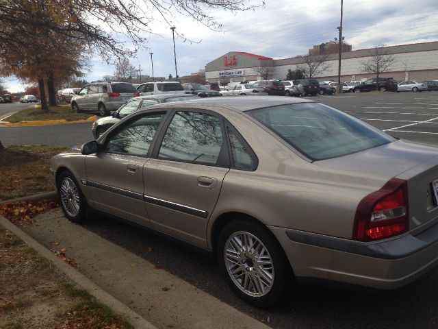 2002 Volvo S80 Unknown