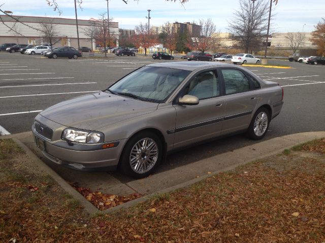 2002 Volvo S80 Unknown