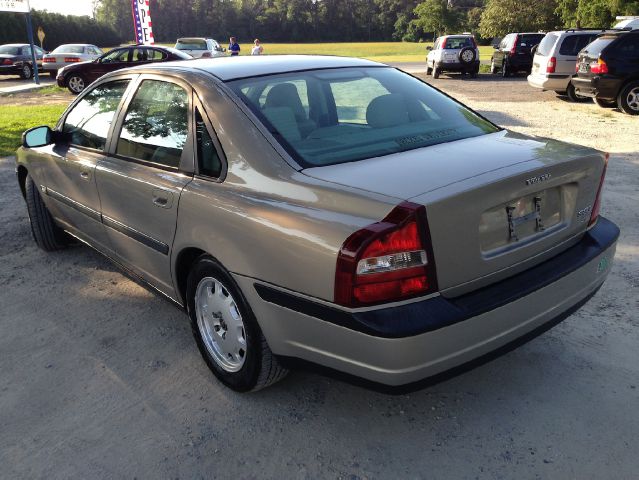 2002 Volvo S80 4X4 - ONE Owner