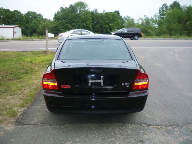 2003 Volvo S80 LE 4x4 SUV