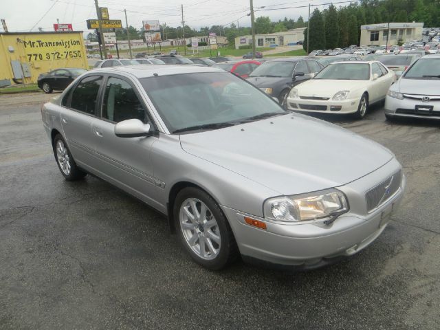 2003 Volvo S80 SE W/ Navigation