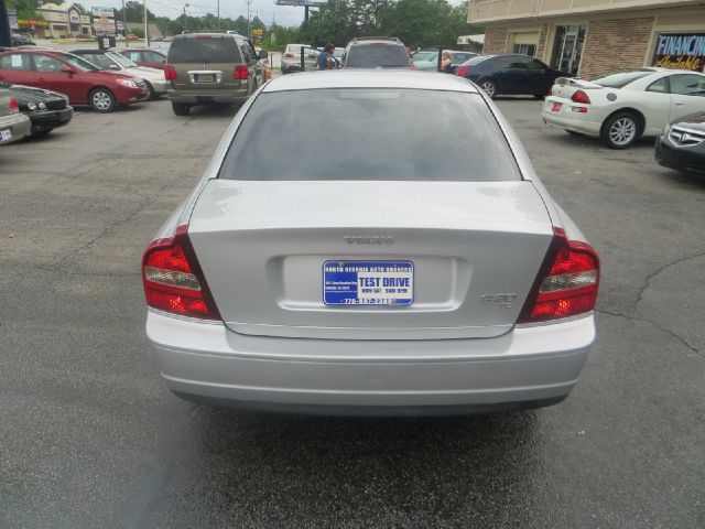 2003 Volvo S80 SE W/ Navigation