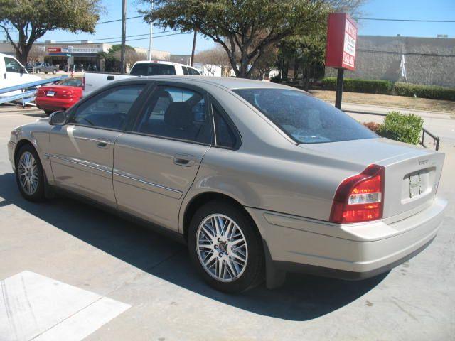 2003 Volvo S80 4X4 - ONE Owner