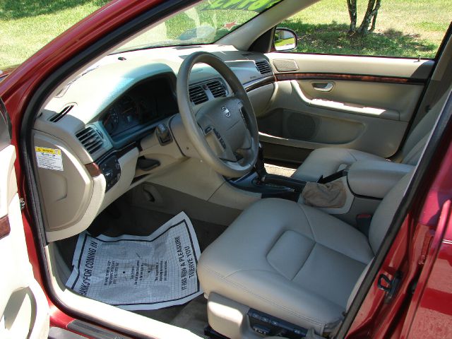 2003 Volvo S80 4X4 - ONE Owner