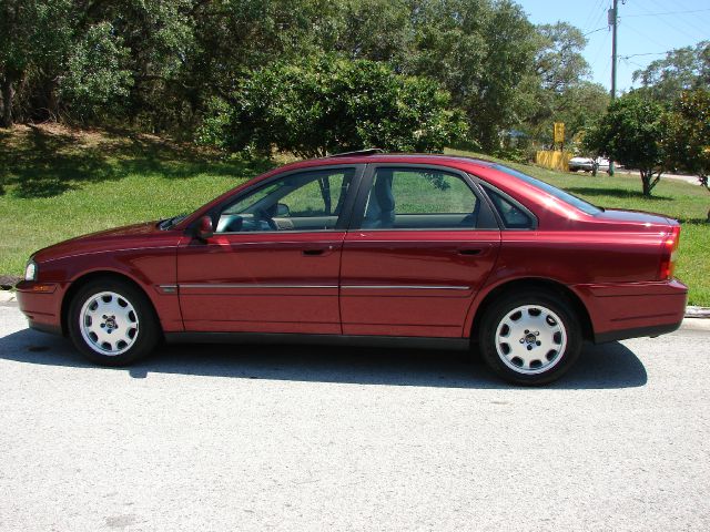 2003 Volvo S80 4X4 - ONE Owner