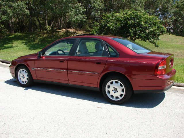 2003 Volvo S80 4X4 - ONE Owner