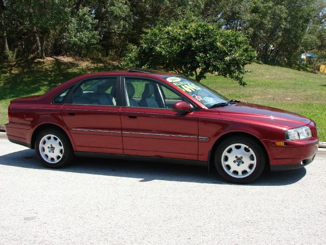 2003 Volvo S80 4X4 - ONE Owner