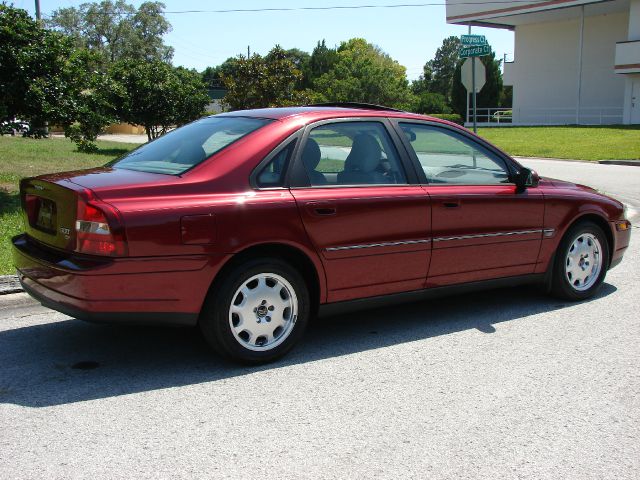 2003 Volvo S80 4X4 - ONE Owner