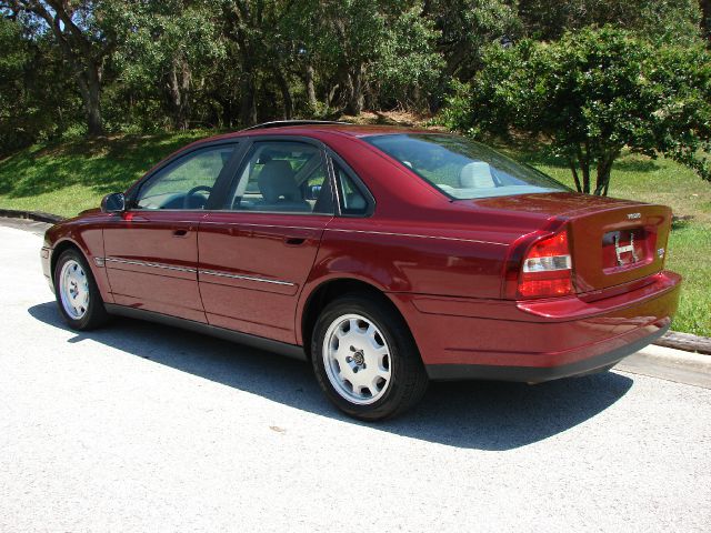 2003 Volvo S80 4X4 - ONE Owner