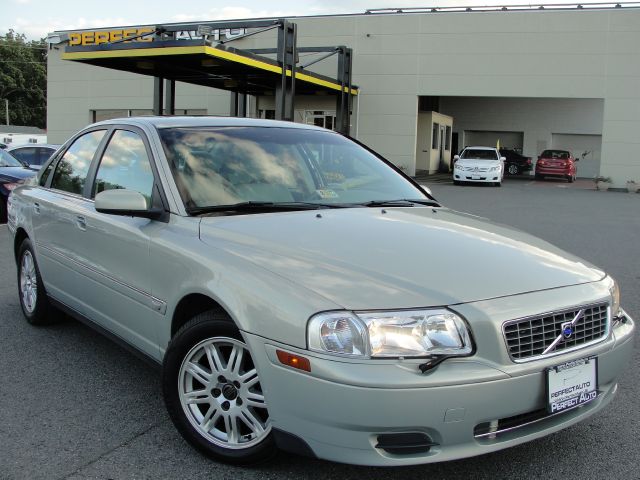 2004 Volvo S80 4WD 4dr Sport