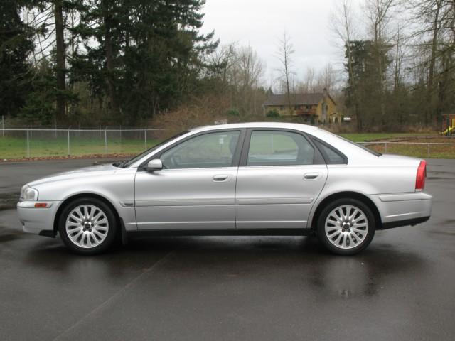 2004 Volvo S80 4X4 - ONE Owner