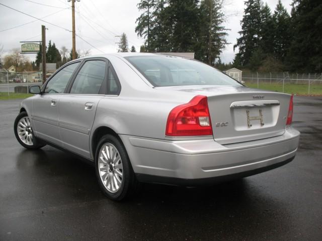 2004 Volvo S80 4X4 - ONE Owner