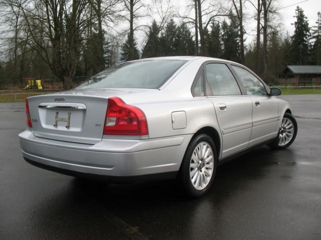 2004 Volvo S80 4X4 - ONE Owner