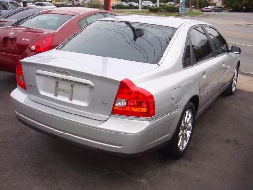 2004 Volvo S80 Sedan GL I4