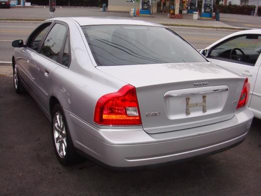 2004 Volvo S80 Sedan GL I4