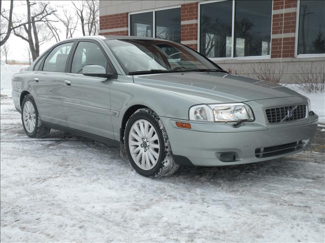 2004 Volvo S80 GLS I4 AUTO