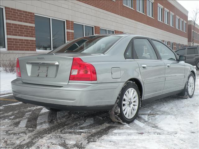 2004 Volvo S80 GLS I4 AUTO