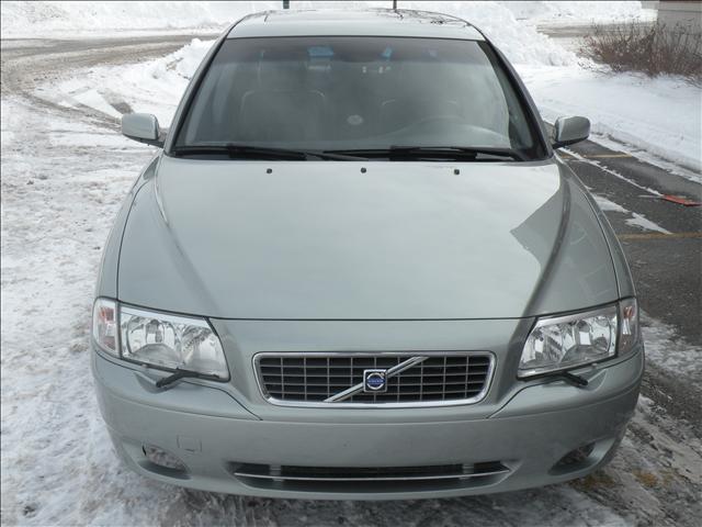 2004 Volvo S80 GLS I4 AUTO