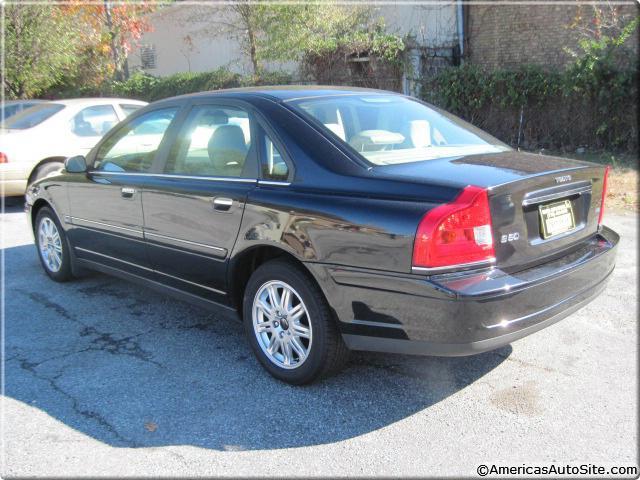 2004 Volvo S80 4WD 4dr Sport