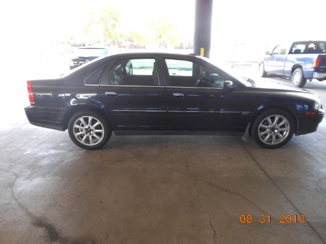 2004 Volvo S80 Sport 4x4 SUV