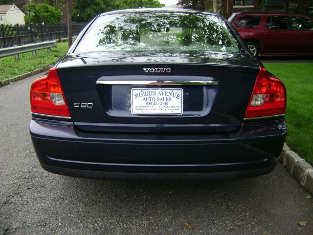 2004 Volvo S80 4X4 - ONE Owner