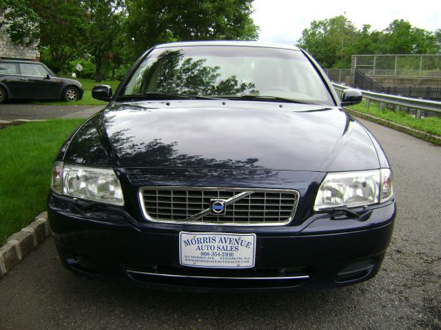 2004 Volvo S80 4X4 - ONE Owner