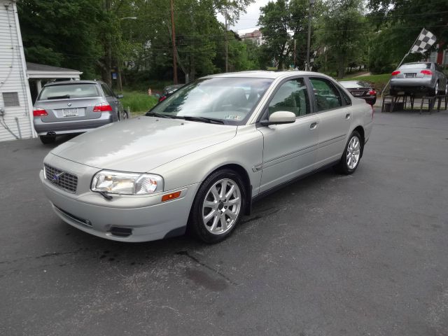 2004 Volvo S80 Sport 4x4 SUV