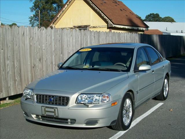 2004 Volvo S80 4WD 4dr Sport