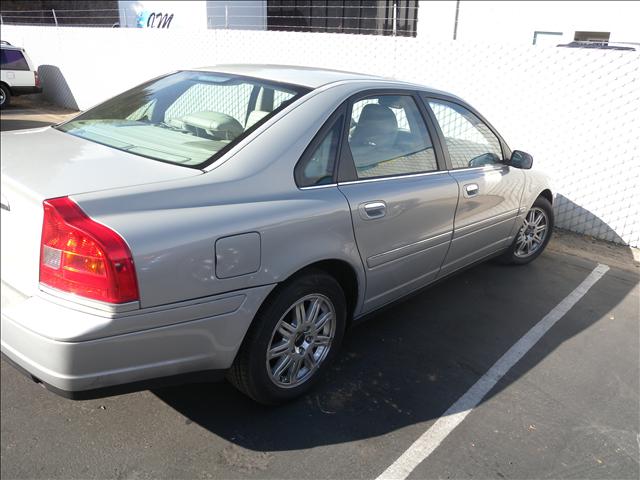 2004 Volvo S80 4WD 4dr Sport