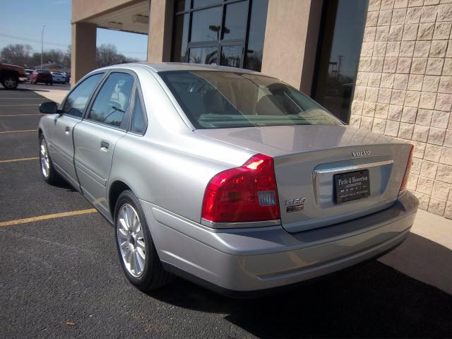 2004 Volvo S80 Unknown